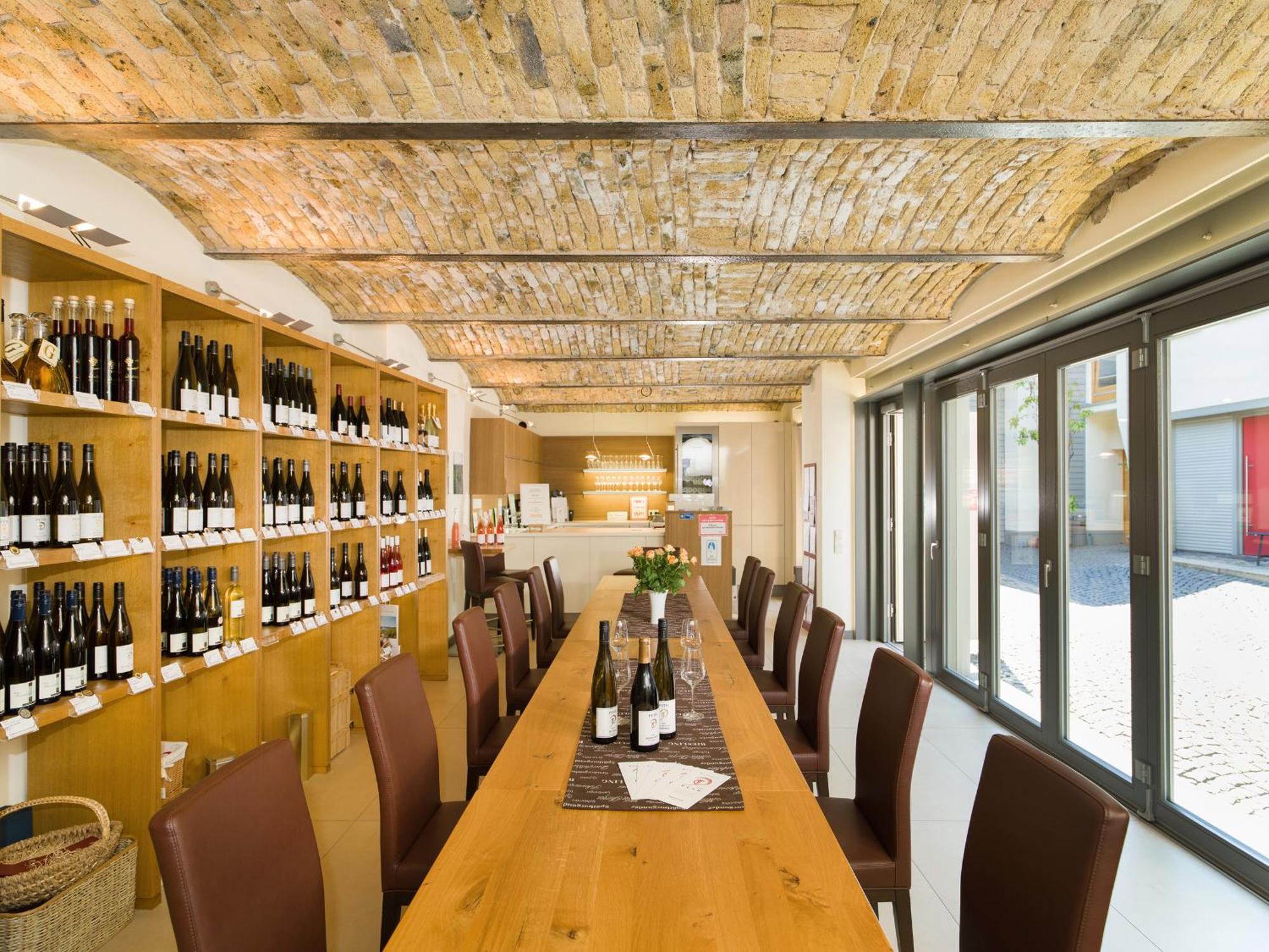 Gaestehaus & Weingut Peth Florsheim-Dalsheim ภายนอก รูปภาพ